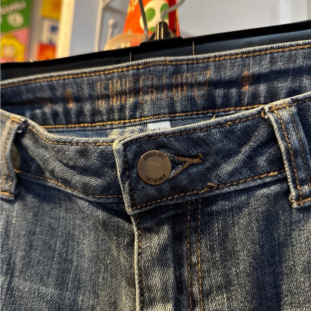Jennifer Lopez Blue Boyfriend Jeans with Distressed Details Size 8